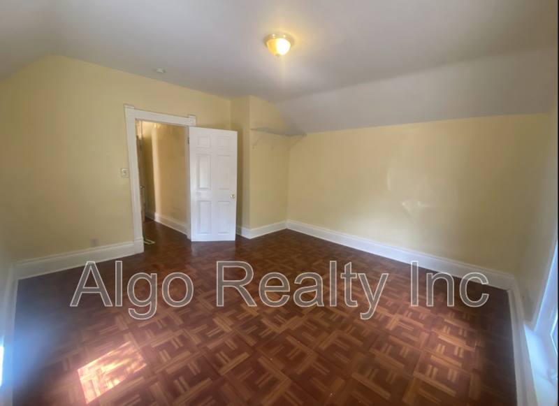 House for rent at 2117 Illion Ave N, Minneapolis, MN 55411