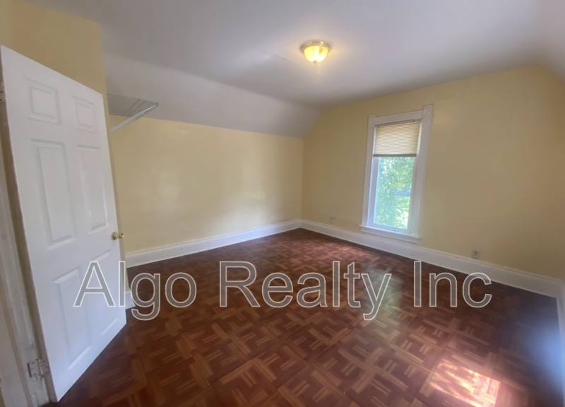 House for rent at 2117 Illion Ave N, Minneapolis, MN 55411