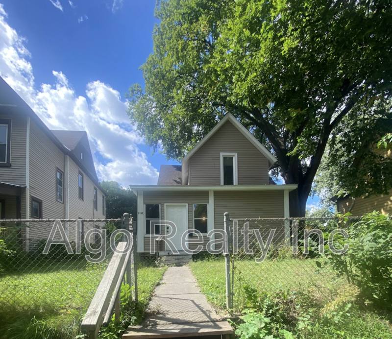 House for rent at 2117 Illion Ave N, Minneapolis, MN 55411