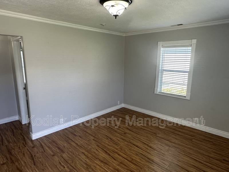 House for rent at 172 S 200 E, Kaysville, UT 84037