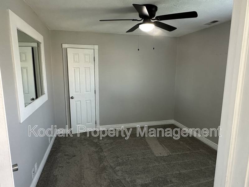 House for rent at 172 S 200 E, Kaysville, UT 84037