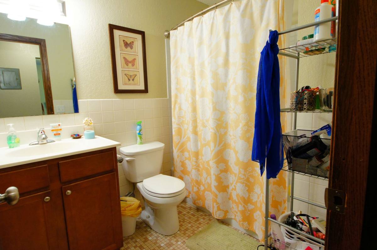 Apartment for rent at 815 825 Driftwood Dr, Saint Cloud, MN 56303