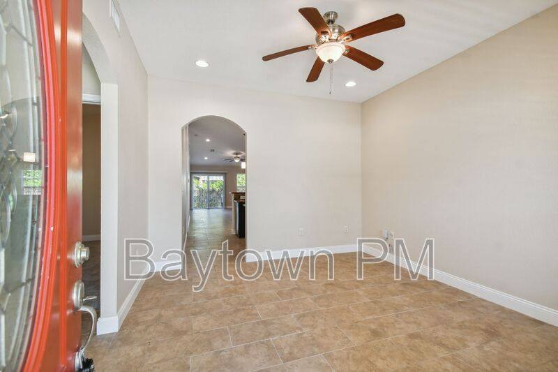 House for rent at 2321 W Beach St, Tampa, FL 33607
