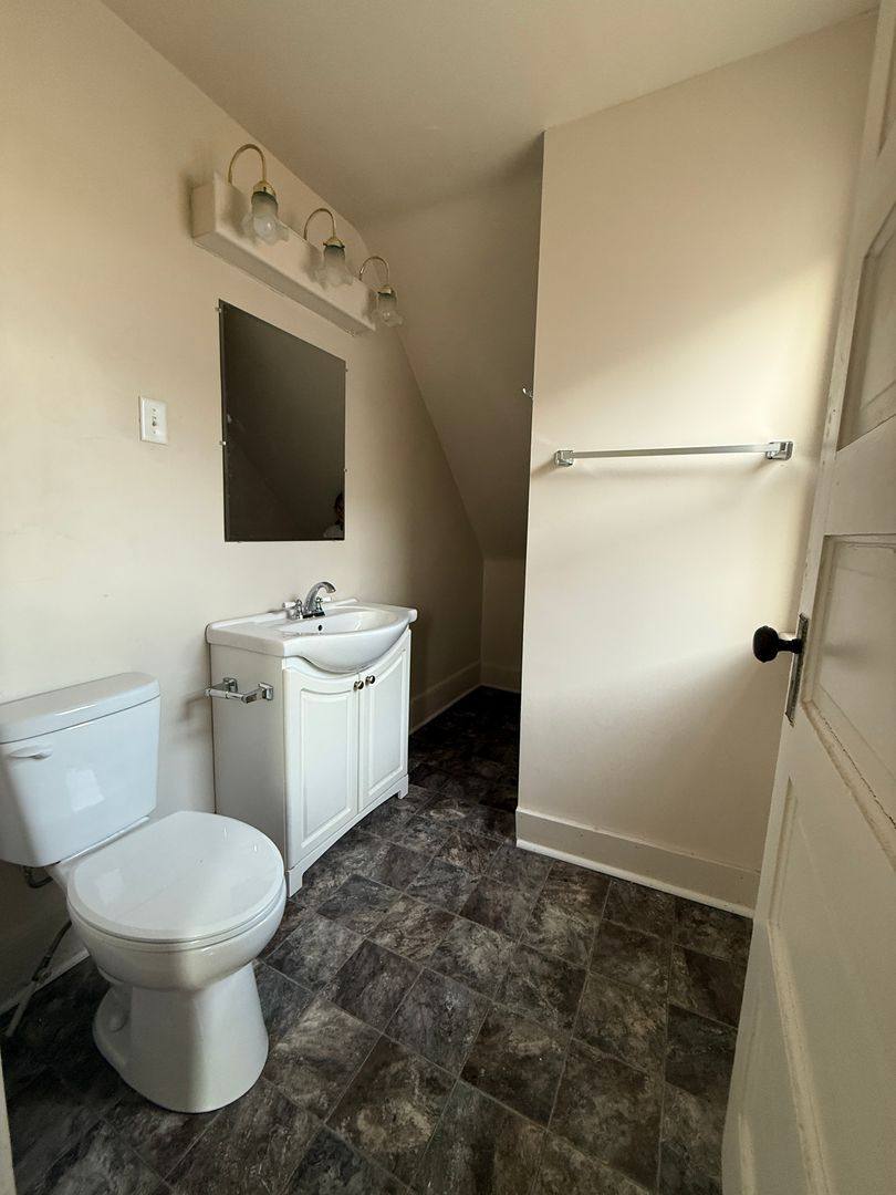 House for rent at 129 N Olive St, South Bend, IN 46628