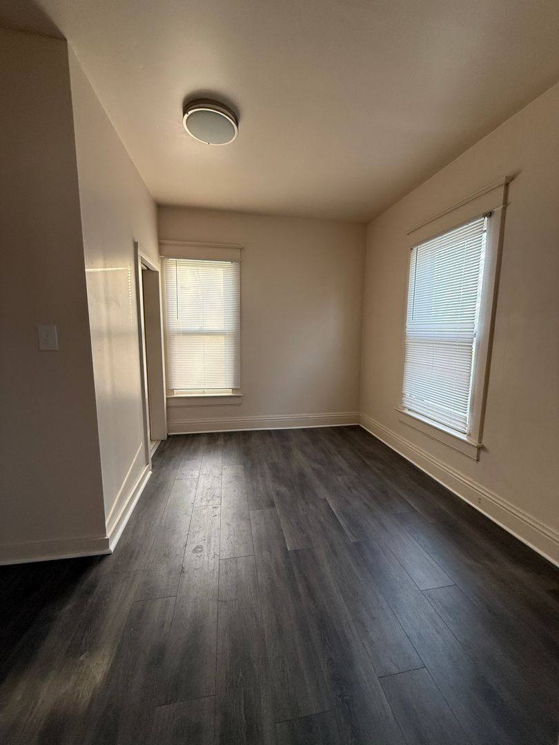 House for rent at 129 N Olive St, South Bend, IN 46628