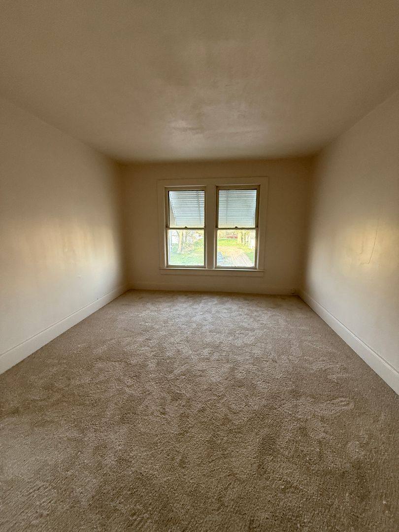 House for rent at 129 N Olive St, South Bend, IN 46628