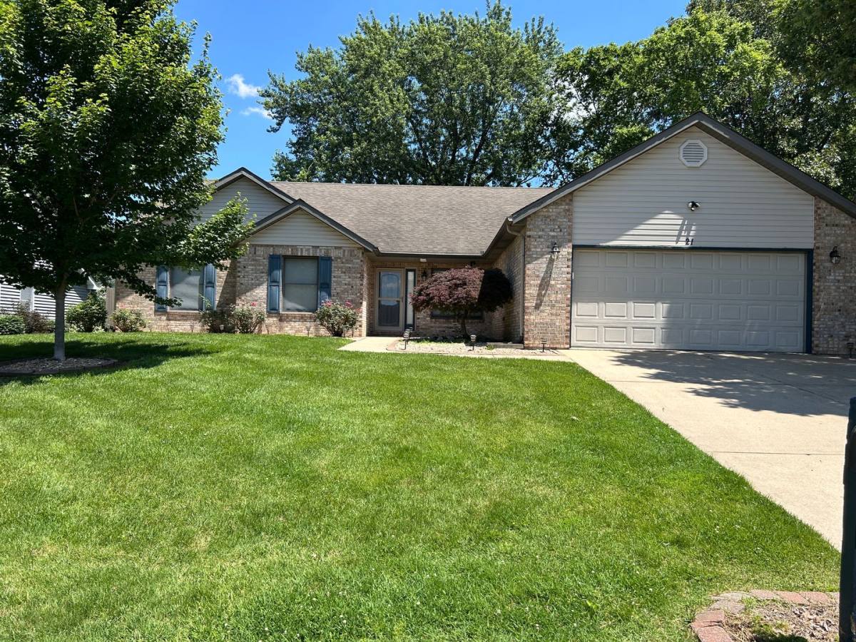 House for rent at 21 Archview Dr, Belleville, IL 62221