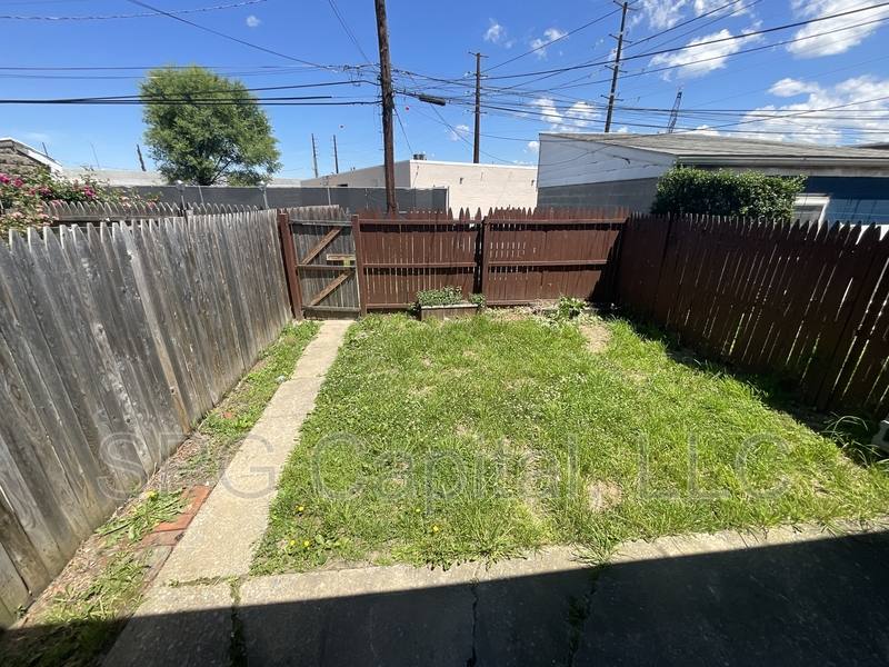 House for rent at 1728 Paxton St, Harrisburg, PA 17104