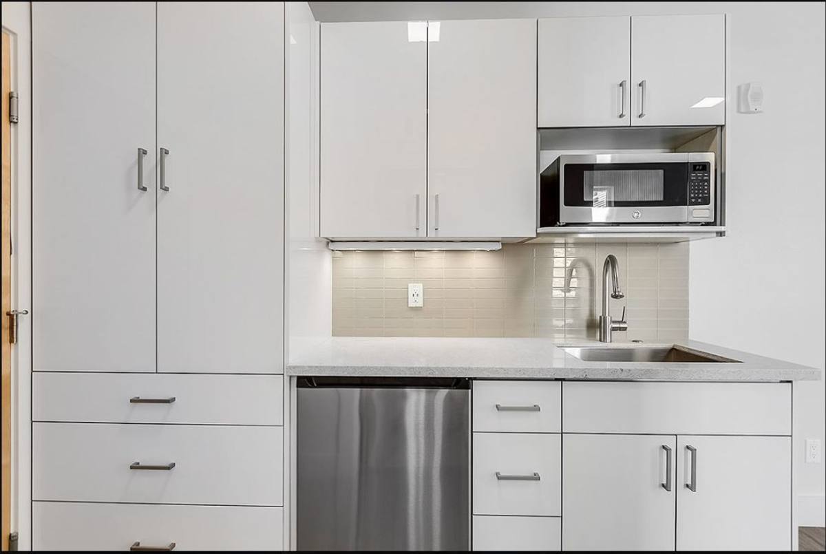 Apartment for rent at 1722 Summit Ave, Seattle, WA 98122