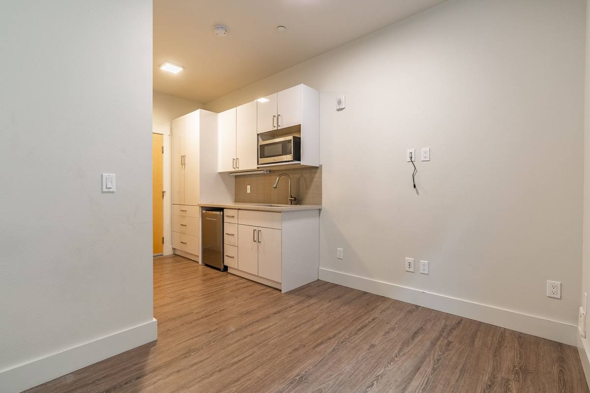 Apartment for rent at 1722 Summit Ave, Seattle, WA 98122