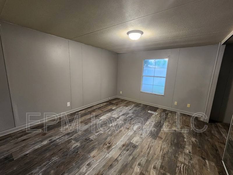 House for rent at 700 W Ridgeway Ave #111, Cedar Falls, IA 50613
