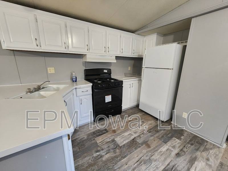 House for rent at 700 W Ridgeway Ave #111, Cedar Falls, IA 50613