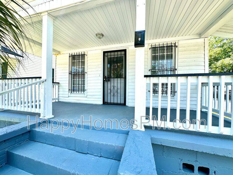 House for rent at 801 Meeting St, Charleston, SC 29403