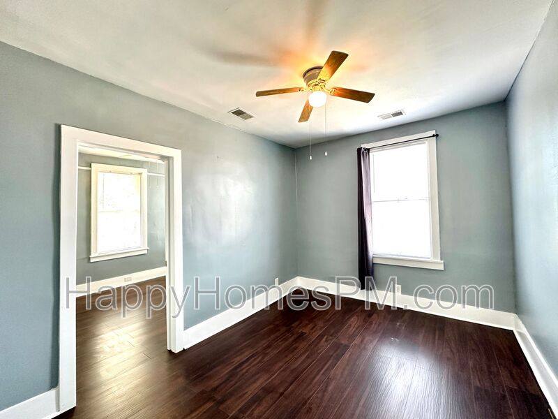 House for rent at 801 Meeting St, Charleston, SC 29403