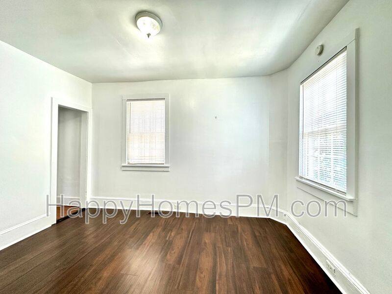 House for rent at 801 Meeting St, Charleston, SC 29403