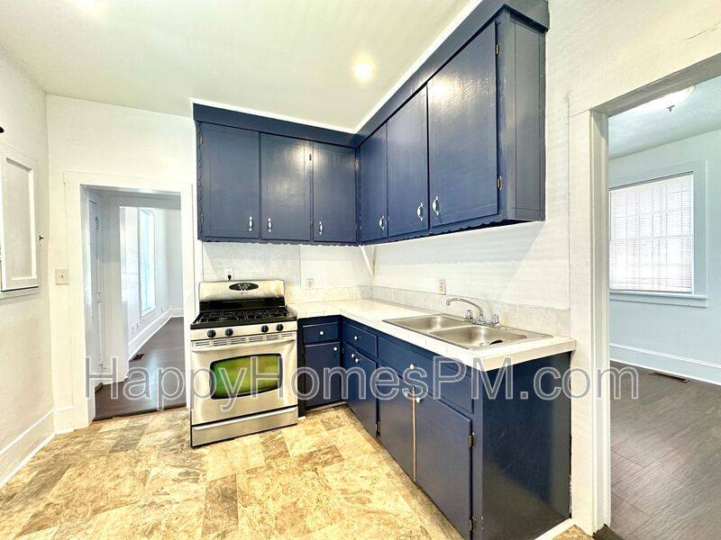 House for rent at 801 Meeting St, Charleston, SC 29403