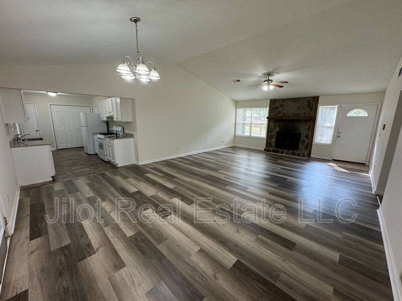 House for rent at 2993 Owens Meadow Dr NW, Kennesaw, GA 30152