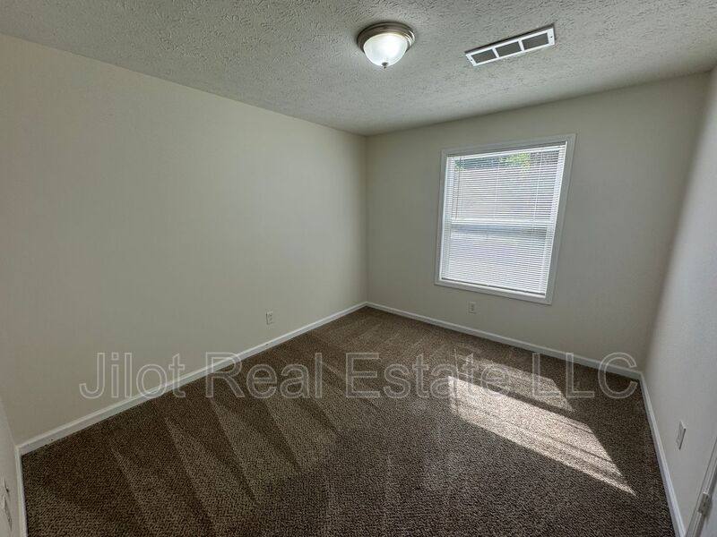House for rent at 2993 Owens Meadow Dr NW, Kennesaw, GA 30152
