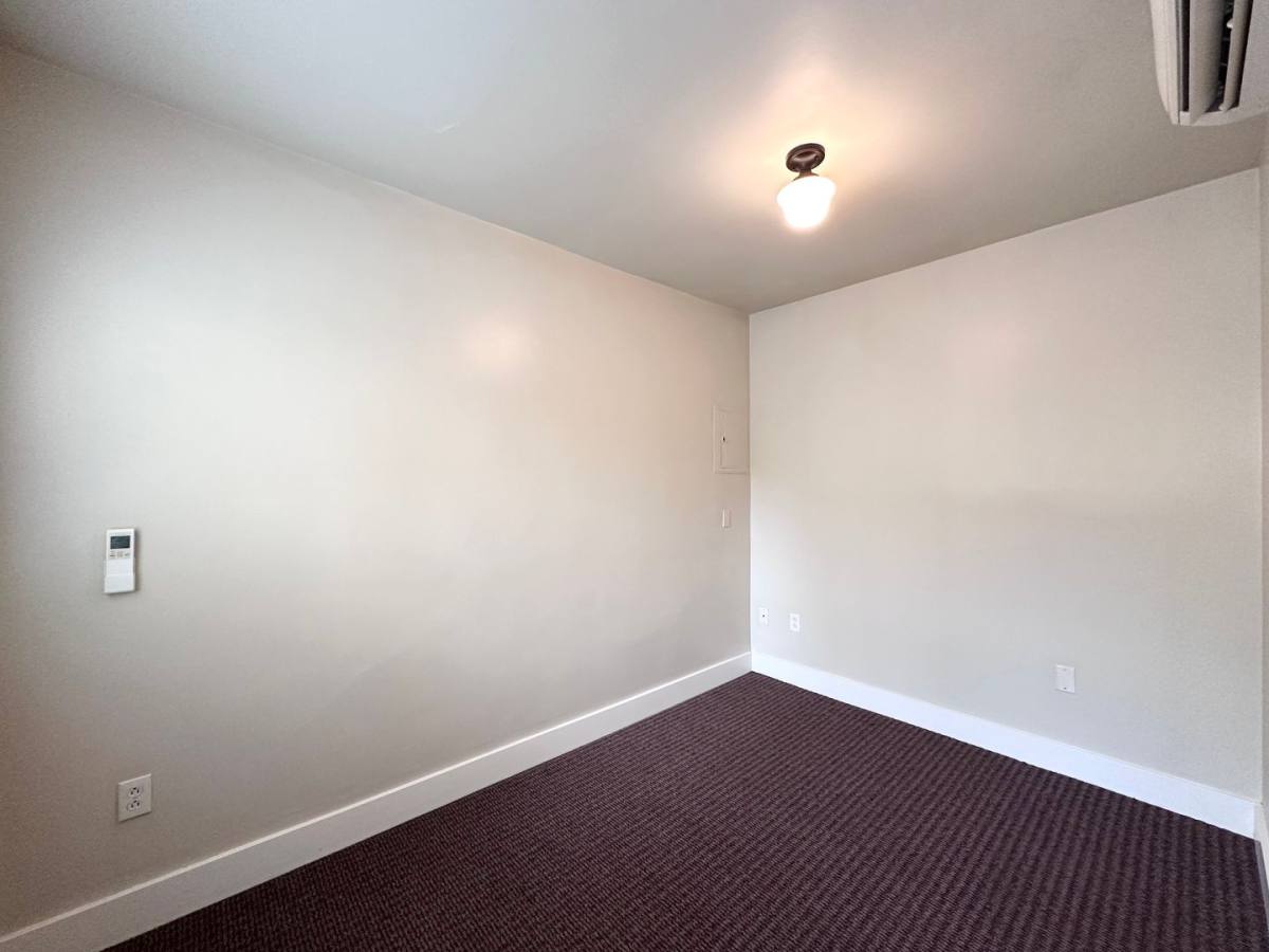 Apartment for rent at 1025 NE 31st Ave, Portland, OR 97232