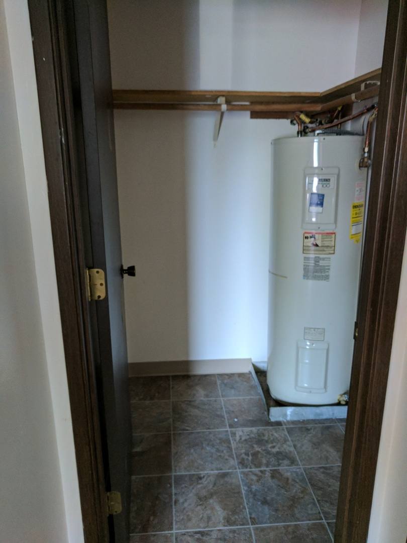 Apartment for rent at 188 Pioneer Parkway W, Springfield, OR 97477