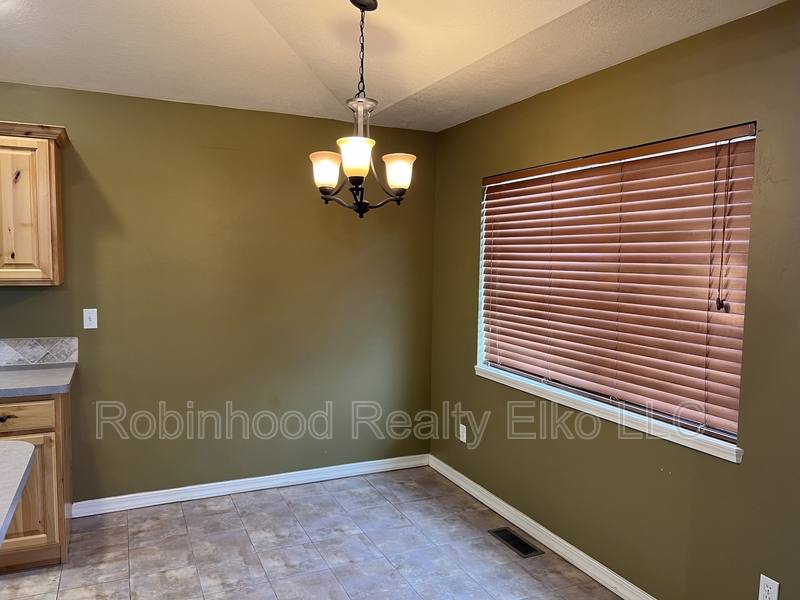House for rent at 214 Brookwood Dr, Elko, NV 89801