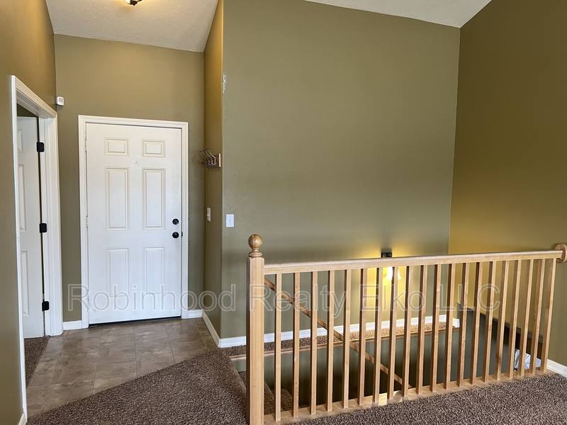 House for rent at 214 Brookwood Dr, Elko, NV 89801