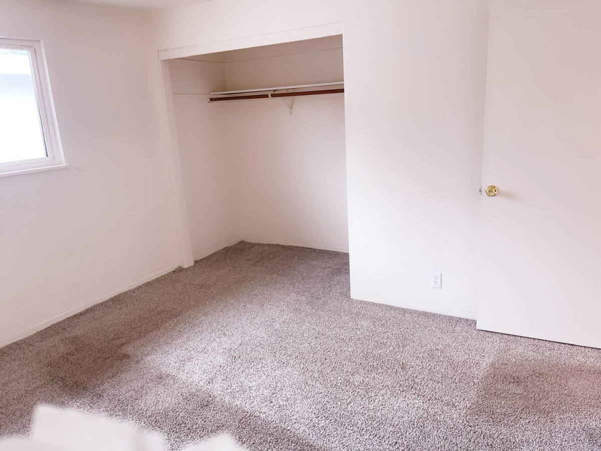 Townhouse for rent at 5312 Main St, Springfield, OR 97478