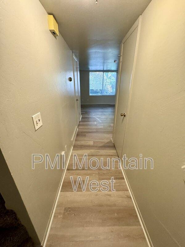 Apartment for rent at 528 S 1100 E #6, Salt Lake City, UT 84102