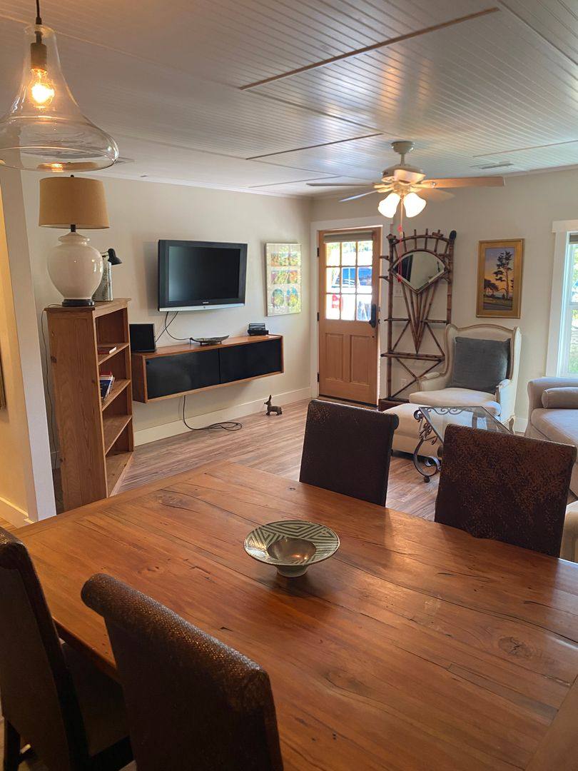 Apartment for rent at 115-119 N Alvarado St, Ojai, CA 93023