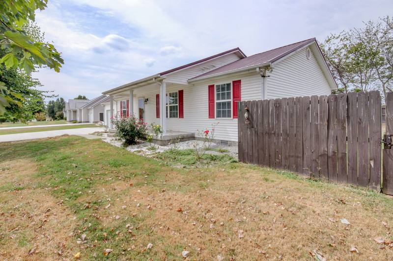House for rent at 16 Winding Oaks, Elkton, KY 42220