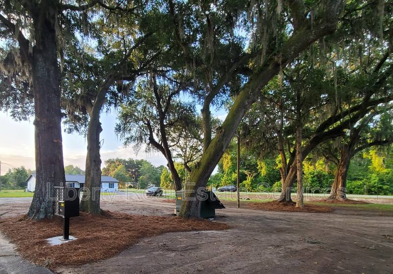 Apartment for rent at 44 Live Oak Loop NE, Ludowici, GA 31316