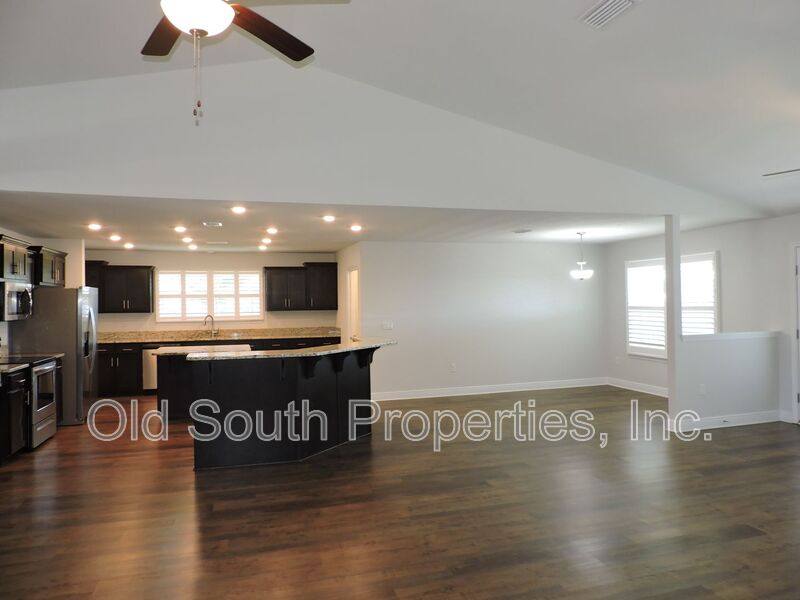 House for rent at 5740 Burr St, Milton, FL 32570