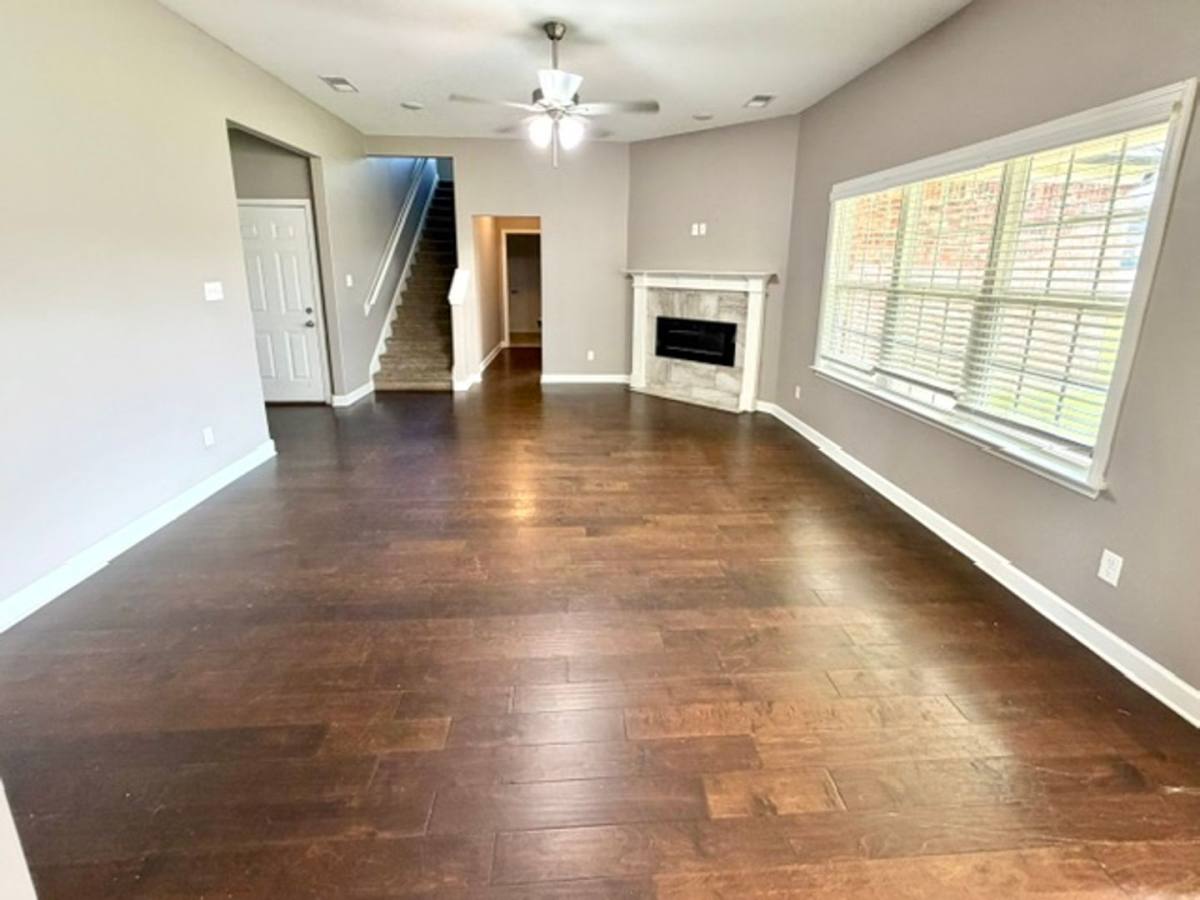 Apartment for rent at 6283 Darwood Dr, Olive Branch, MS 38654