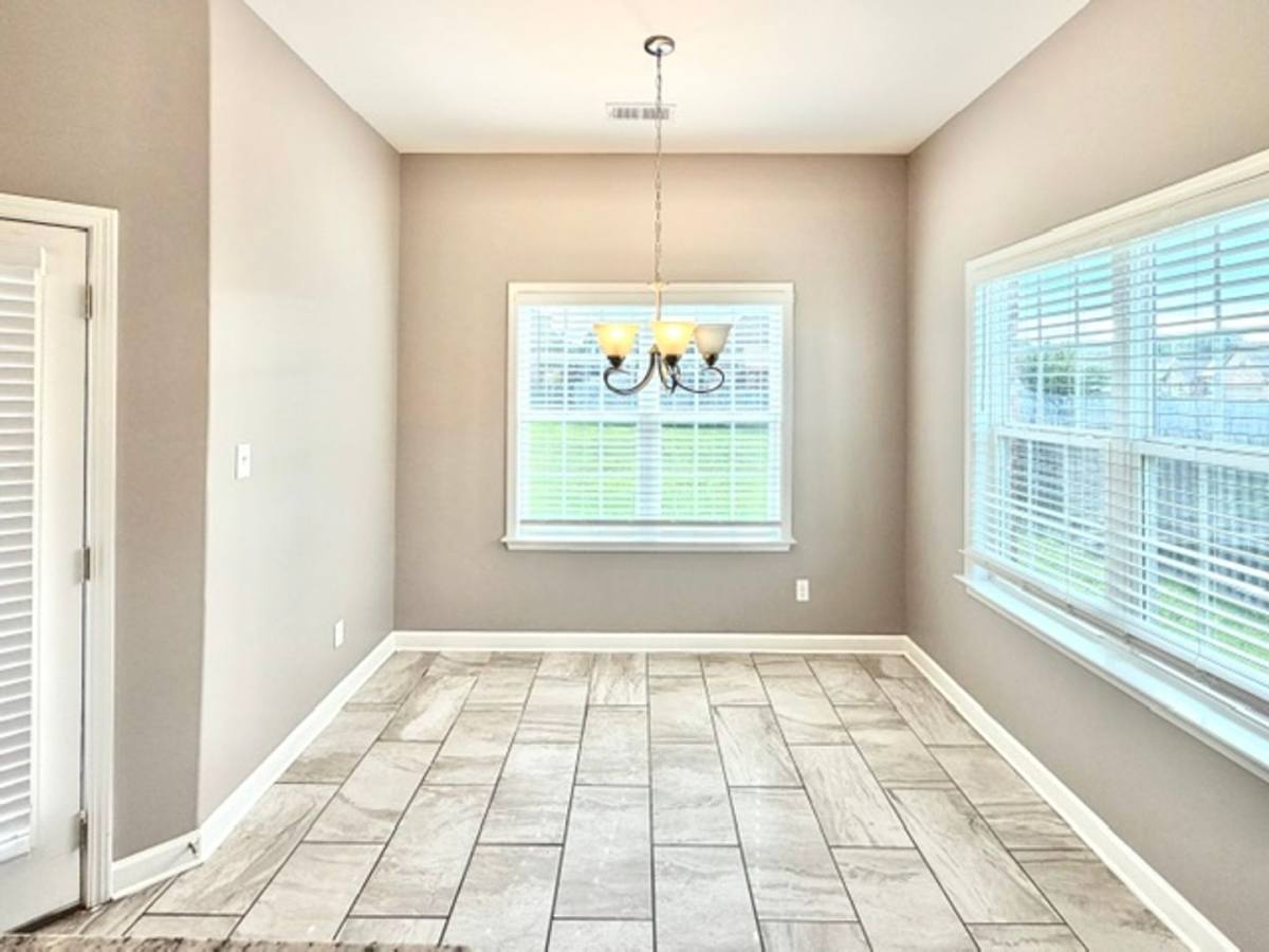 Apartment for rent at 6283 Darwood Dr, Olive Branch, MS 38654
