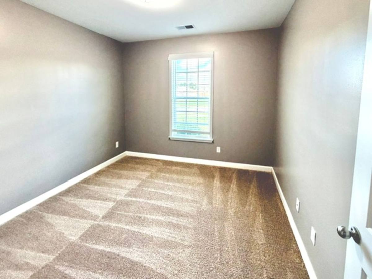 Apartment for rent at 6283 Darwood Dr, Olive Branch, MS 38654