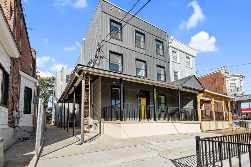 Apartment for rent at 228 N 63rd St #2, Philadelphia, PA 19139