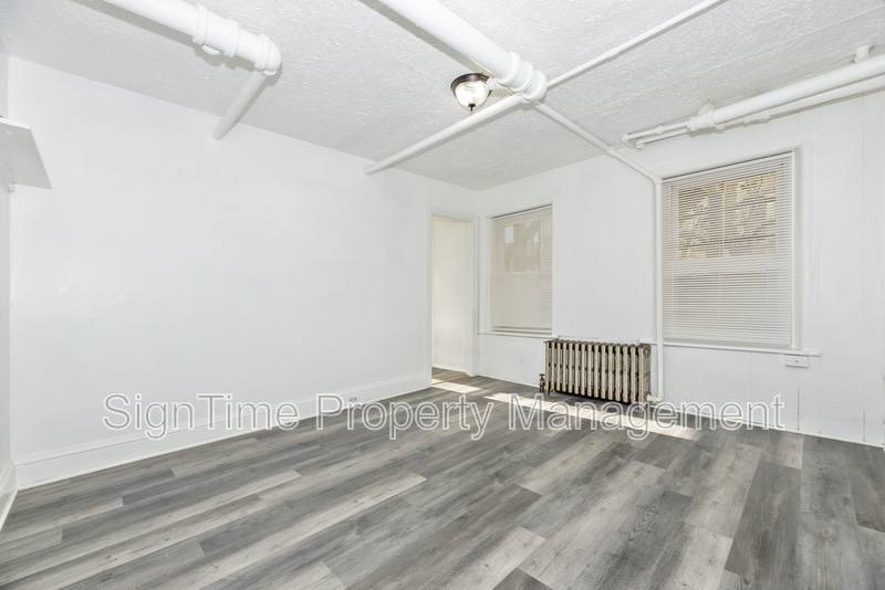 Apartment for rent at 220-222 Summit Ave #BSMT, Hagerstown, MD 21740