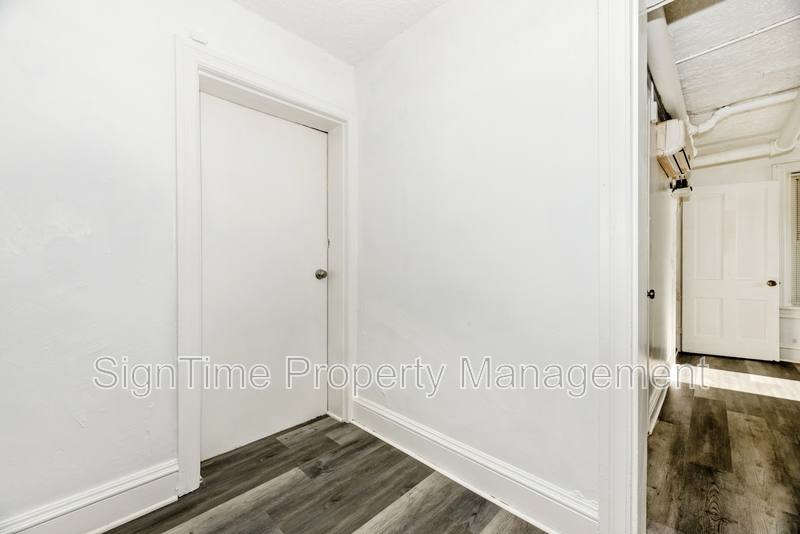 Apartment for rent at 220-222 Summit Ave #BSMT, Hagerstown, MD 21740