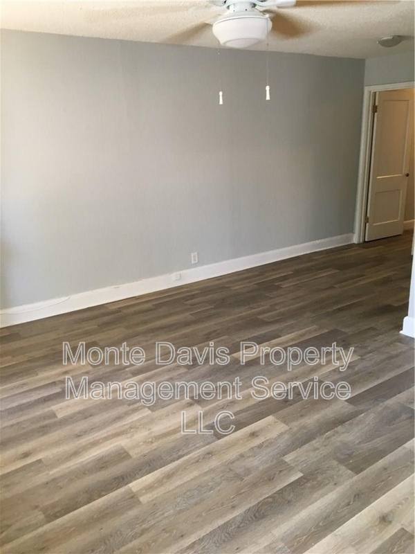 Apartment for rent at 3300 Robinson Ave #B, Austin, TX 78722