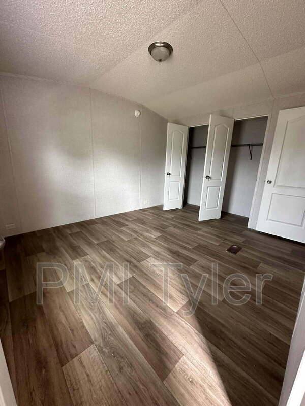 House for rent at 159 Sugar Maple Lane, Kilgore, TX 75662