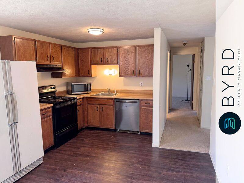 House for rent at 2411 Carriage Creek Rd, Midlothian, VA 23112