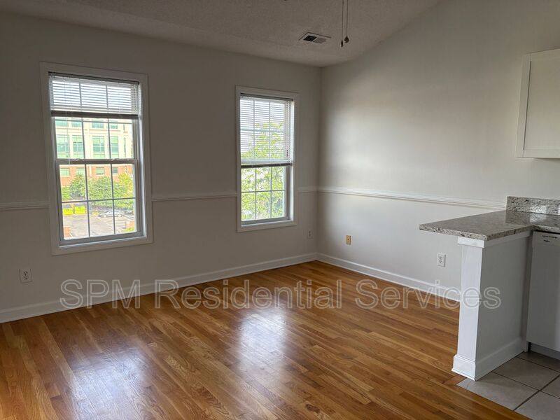 Apartment for rent at 211 Red Cross St #3C, Wilmington, NC 28401