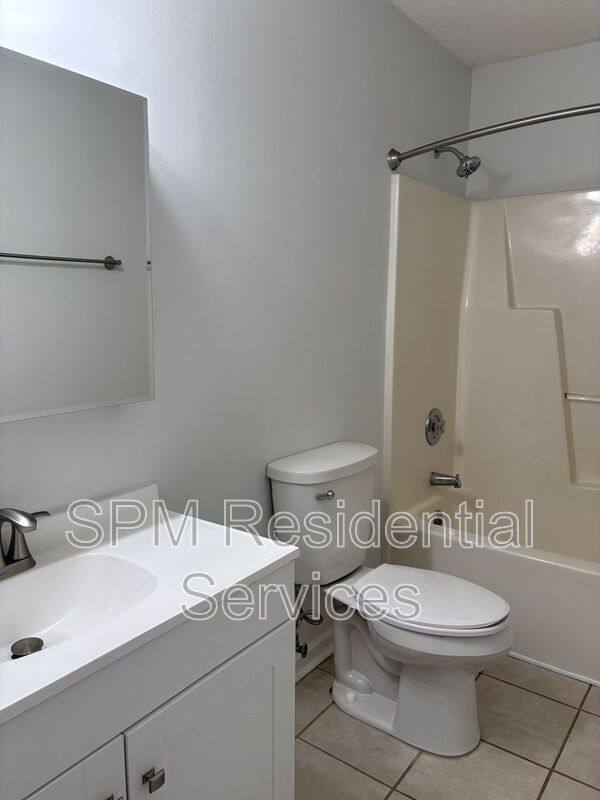 Apartment for rent at 211 Red Cross St #3C, Wilmington, NC 28401