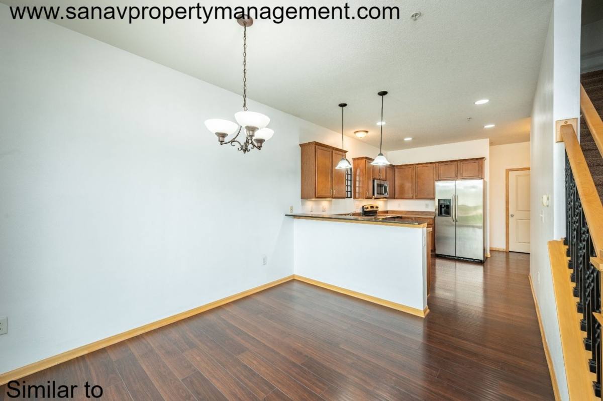 House for rent at 552 86th St, West Des Moines, IA 50266