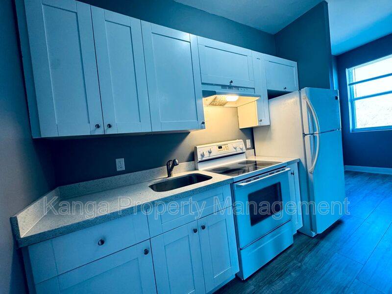 Apartment for rent at 1401 Division Ave #203, West Palm Beach, FL 33401
