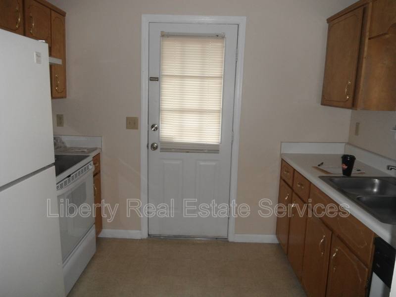 House for rent at 1488 Flo Zechman Dr, Hinesville, GA 31313