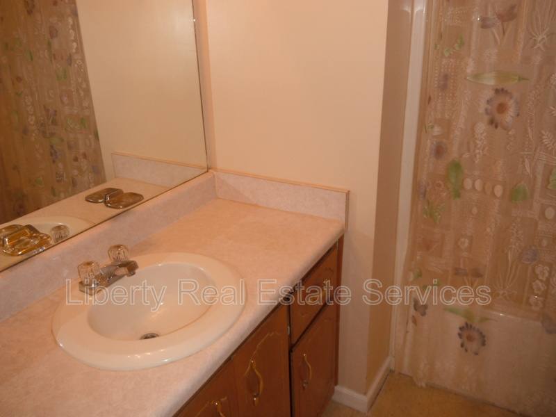 House for rent at 1488 Flo Zechman Dr, Hinesville, GA 31313