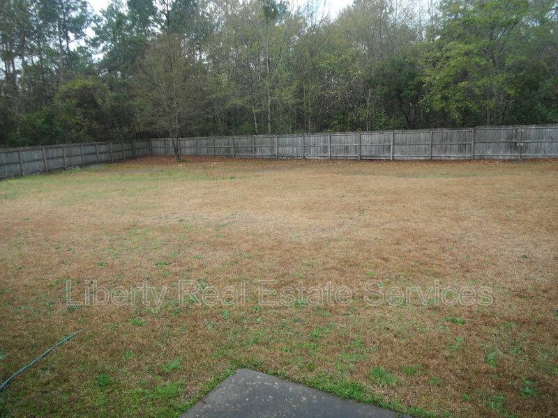 House for rent at 1488 Flo Zechman Dr, Hinesville, GA 31313