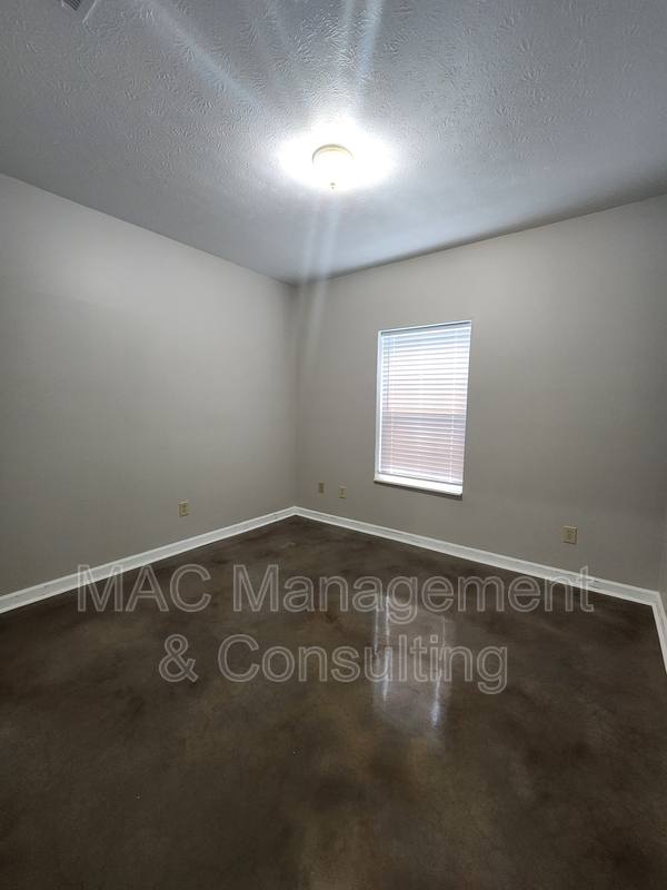 Apartment for rent at 978 N Franklin Ave #3, Cookeville, TN 38501