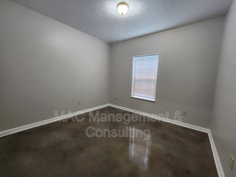 Apartment for rent at 978 N Franklin Ave #3, Cookeville, TN 38501